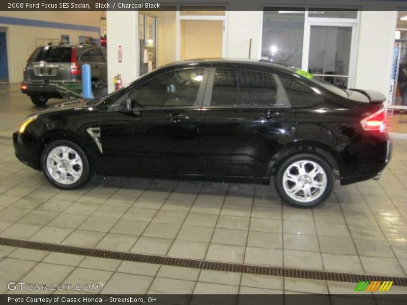 Black / Charcoal Black 2008 Ford Focus SES Sedan