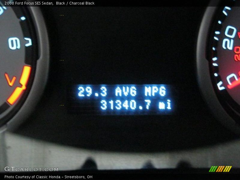 Black / Charcoal Black 2008 Ford Focus SES Sedan
