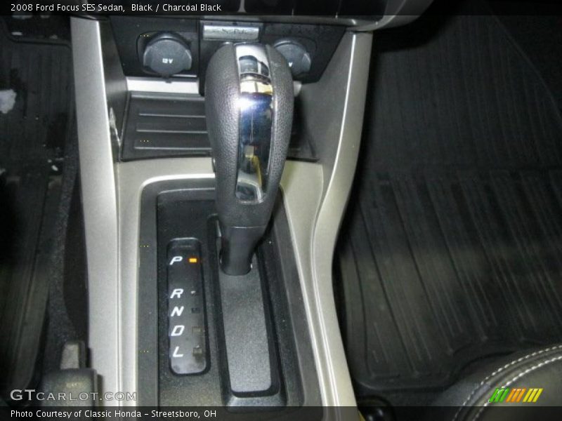 Black / Charcoal Black 2008 Ford Focus SES Sedan
