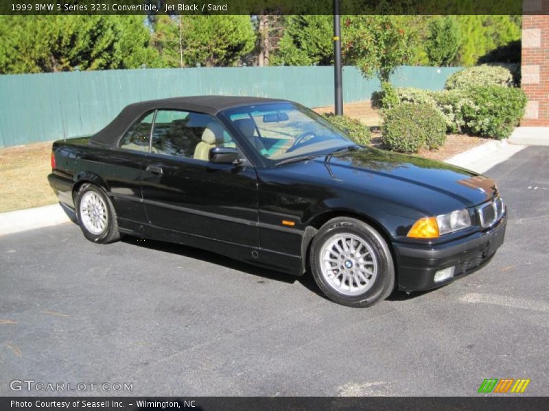 Front 3/4 View of 1999 3 Series 323i Convertible