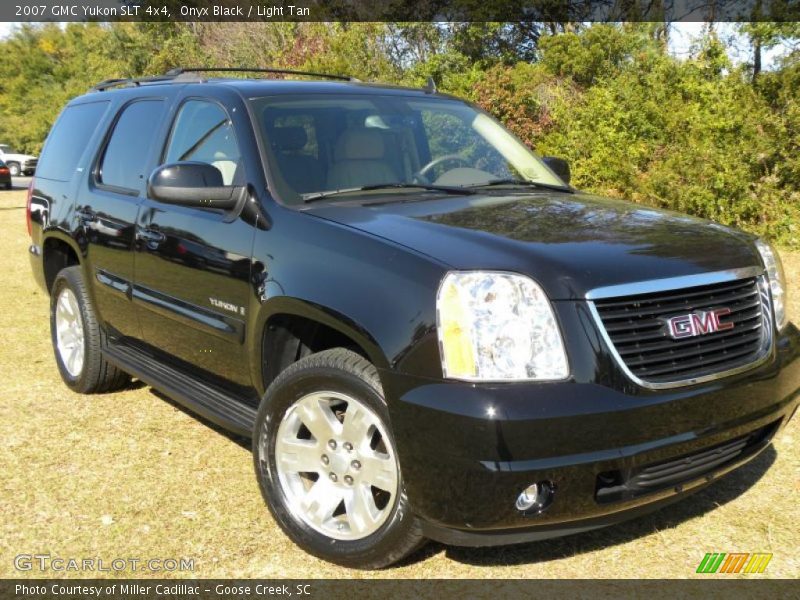 Onyx Black / Light Tan 2007 GMC Yukon SLT 4x4