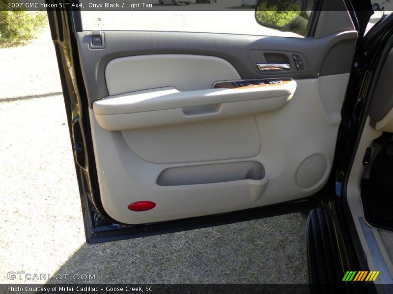 Onyx Black / Light Tan 2007 GMC Yukon SLT 4x4