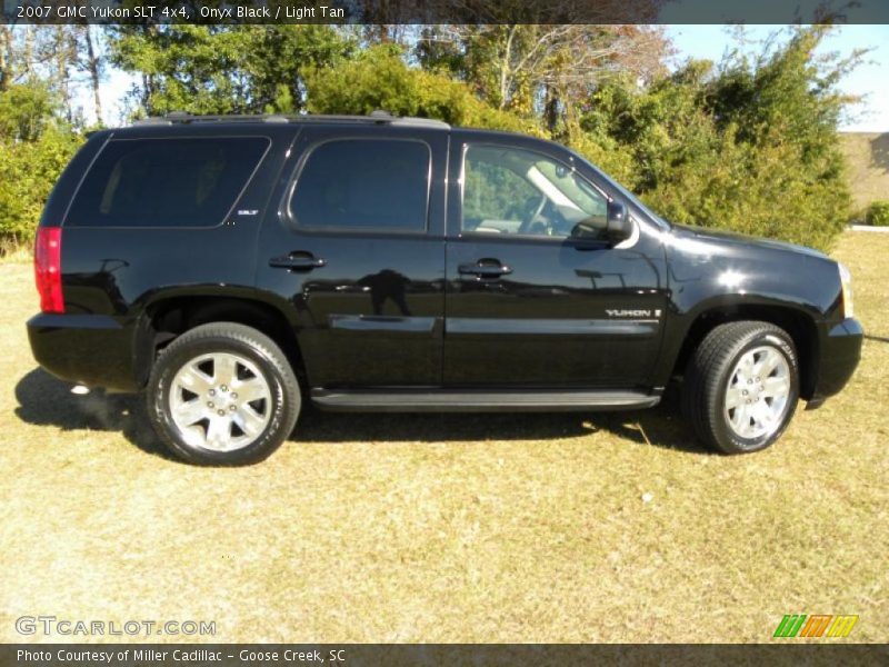 Onyx Black / Light Tan 2007 GMC Yukon SLT 4x4
