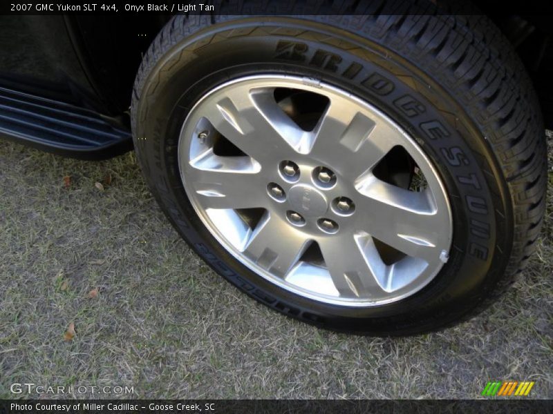 Onyx Black / Light Tan 2007 GMC Yukon SLT 4x4
