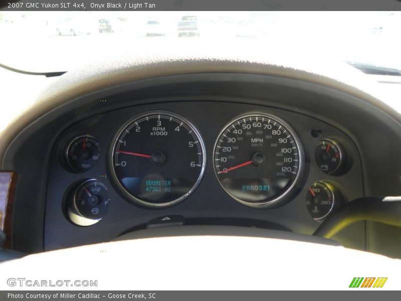 Onyx Black / Light Tan 2007 GMC Yukon SLT 4x4