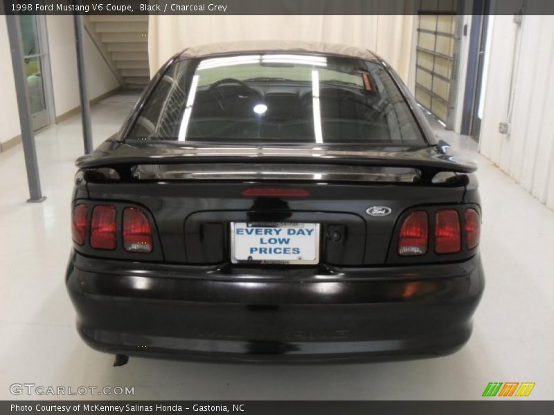 Black / Charcoal Grey 1998 Ford Mustang V6 Coupe