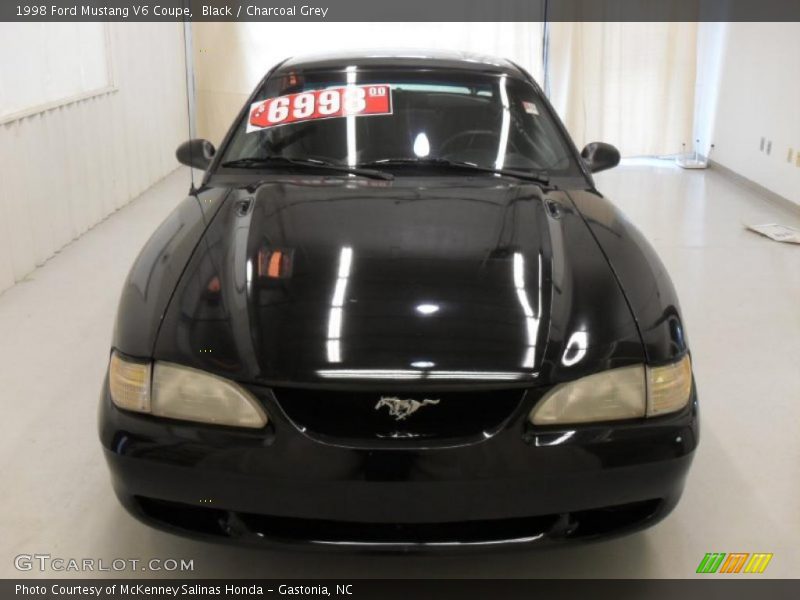 Black / Charcoal Grey 1998 Ford Mustang V6 Coupe