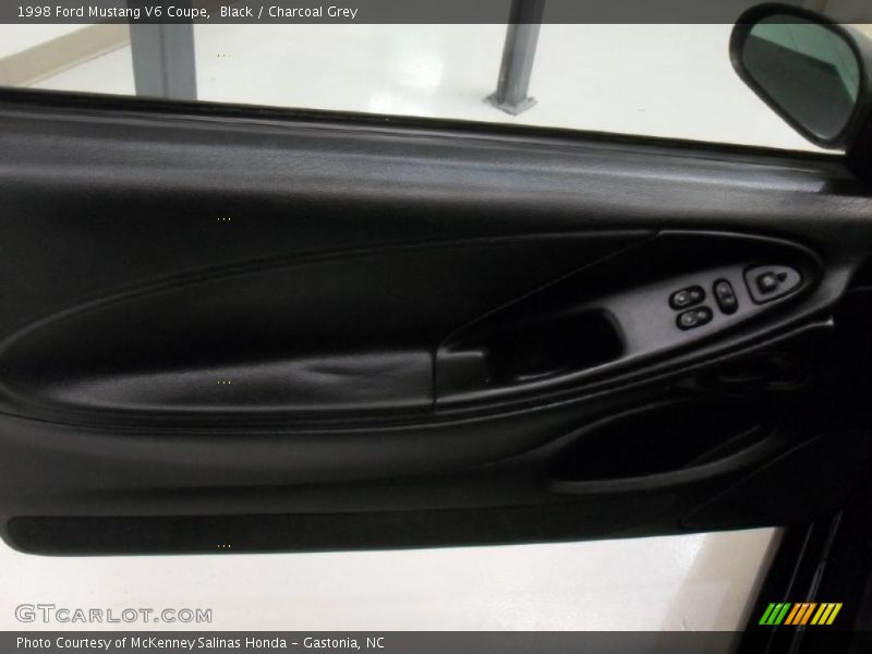 Black / Charcoal Grey 1998 Ford Mustang V6 Coupe
