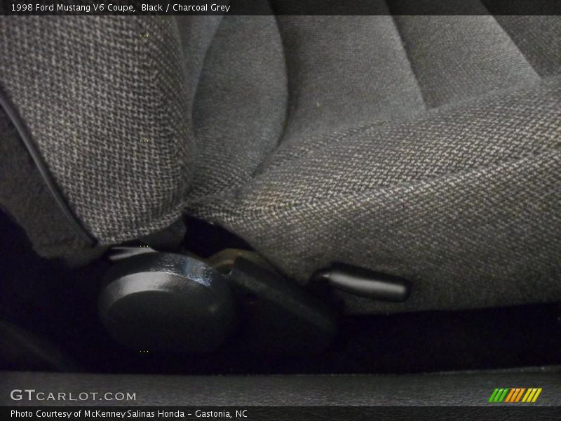 Black / Charcoal Grey 1998 Ford Mustang V6 Coupe