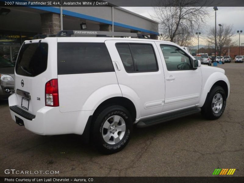 Avalanche White / Desert 2007 Nissan Pathfinder SE 4x4