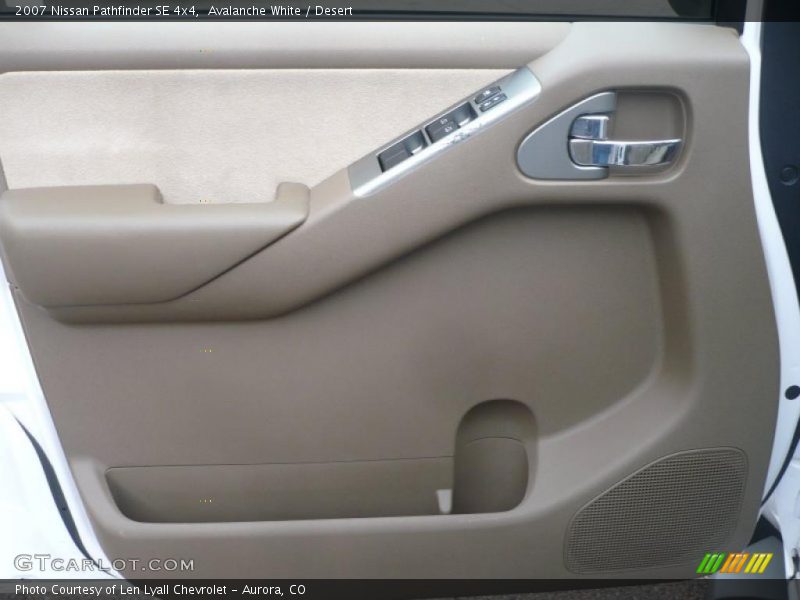 Avalanche White / Desert 2007 Nissan Pathfinder SE 4x4