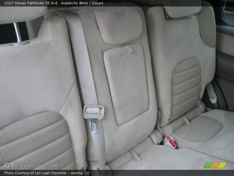 Avalanche White / Desert 2007 Nissan Pathfinder SE 4x4