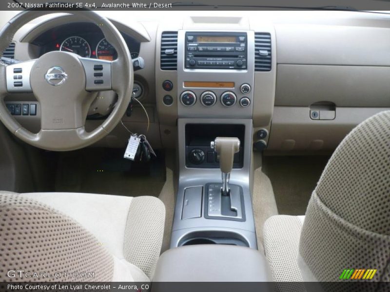 Avalanche White / Desert 2007 Nissan Pathfinder SE 4x4