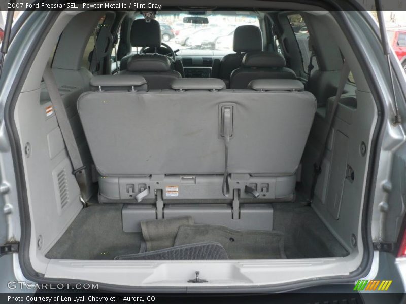  2007 Freestar SEL Trunk