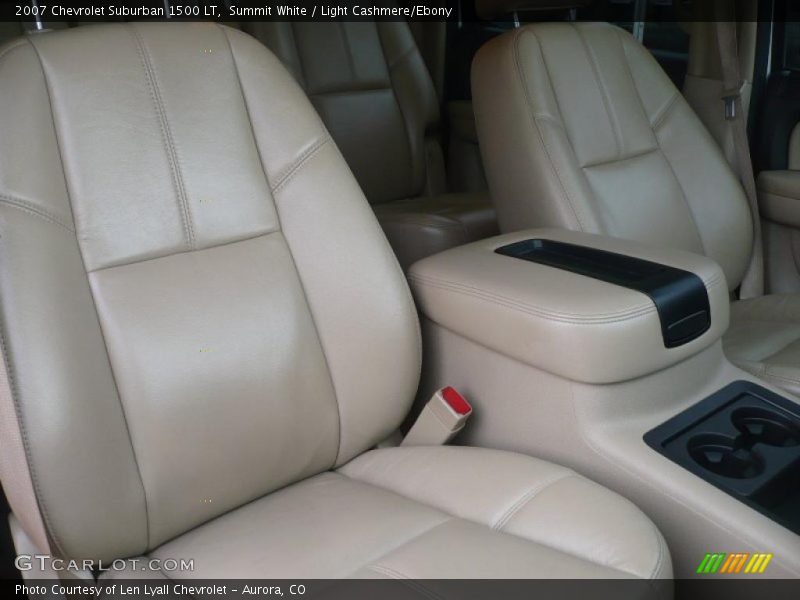  2007 Suburban 1500 LT Light Cashmere/Ebony Interior
