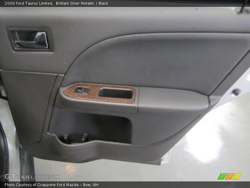 Brilliant Silver Metallic / Black 2009 Ford Taurus Limited