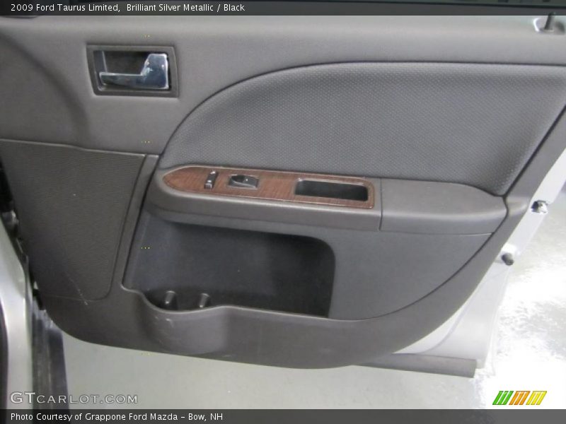 Brilliant Silver Metallic / Black 2009 Ford Taurus Limited