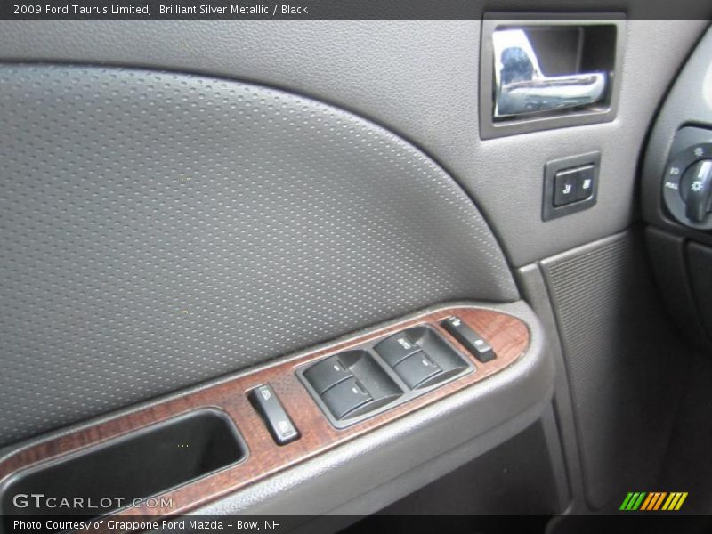 Brilliant Silver Metallic / Black 2009 Ford Taurus Limited
