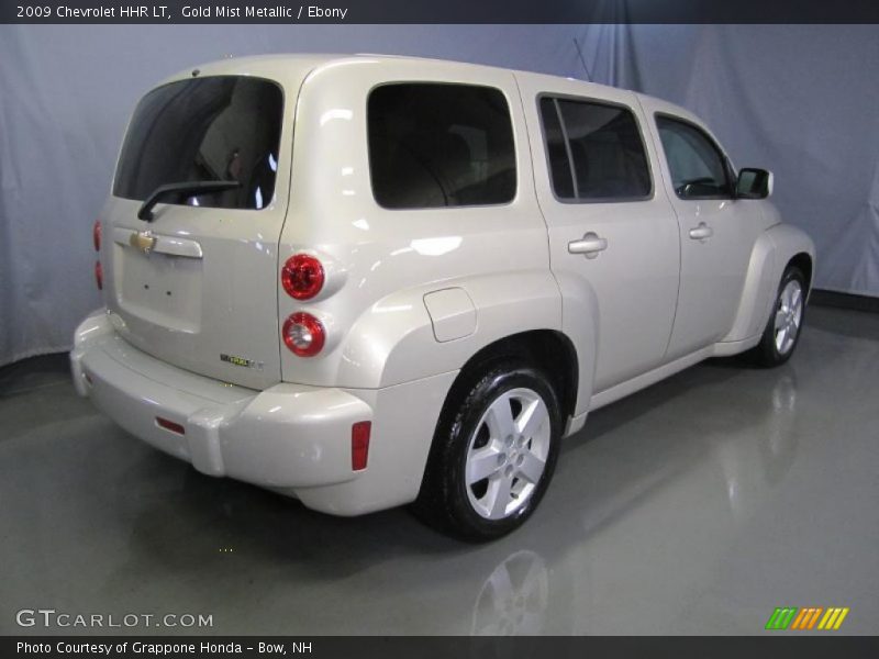 Gold Mist Metallic / Ebony 2009 Chevrolet HHR LT