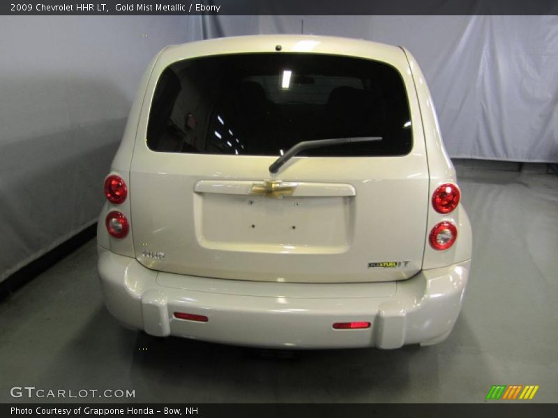 Gold Mist Metallic / Ebony 2009 Chevrolet HHR LT