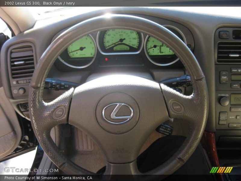 Black Onyx / Ivory 2002 Lexus GS 300
