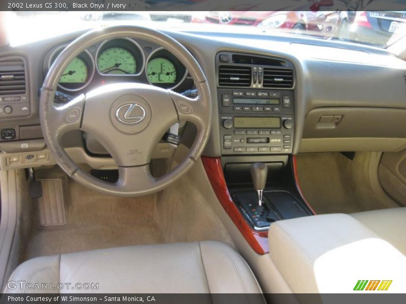 Black Onyx / Ivory 2002 Lexus GS 300