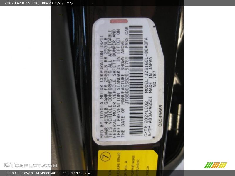 Black Onyx / Ivory 2002 Lexus GS 300