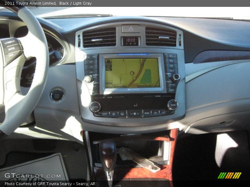 Black / Light Gray 2011 Toyota Avalon Limited