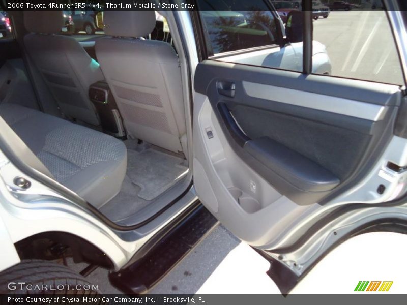 Titanium Metallic / Stone Gray 2006 Toyota 4Runner SR5 4x4