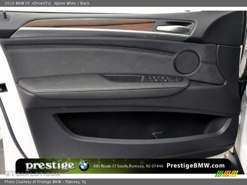 Alpine White / Black 2010 BMW X5 xDrive35d
