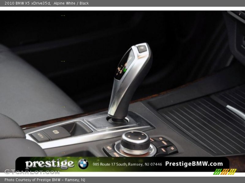 Alpine White / Black 2010 BMW X5 xDrive35d