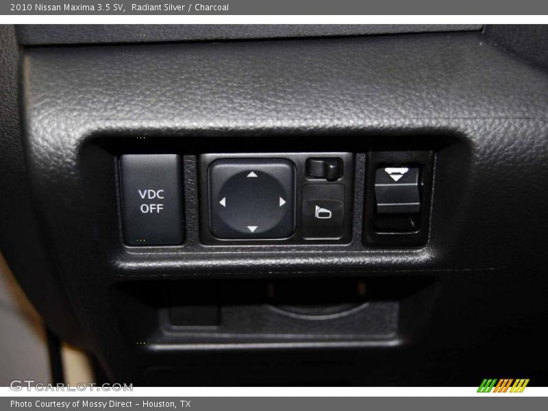 Radiant Silver / Charcoal 2010 Nissan Maxima 3.5 SV
