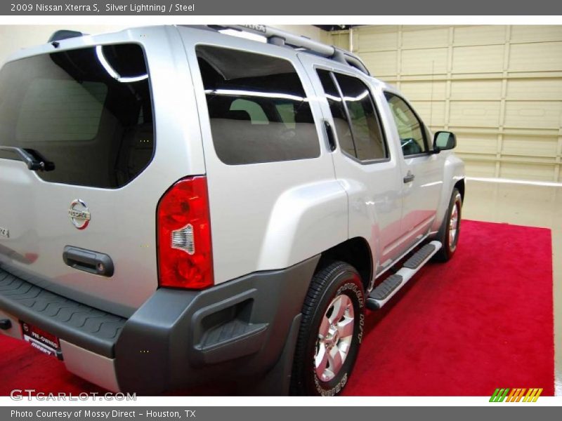 Silver Lightning / Steel 2009 Nissan Xterra S