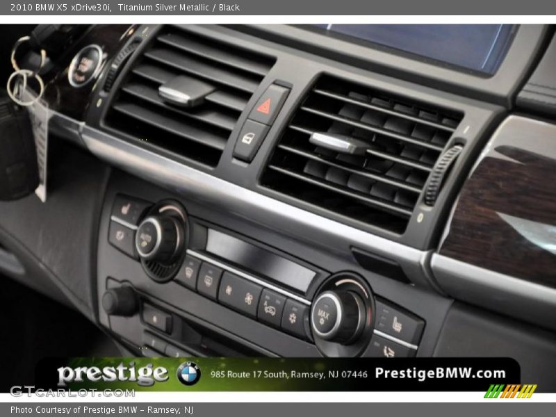 Titanium Silver Metallic / Black 2010 BMW X5 xDrive30i