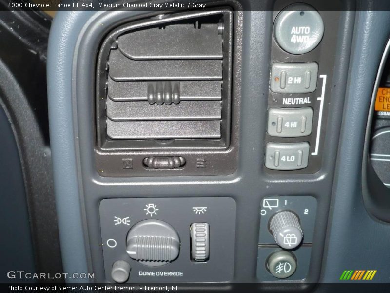 Medium Charcoal Gray Metallic / Gray 2000 Chevrolet Tahoe LT 4x4