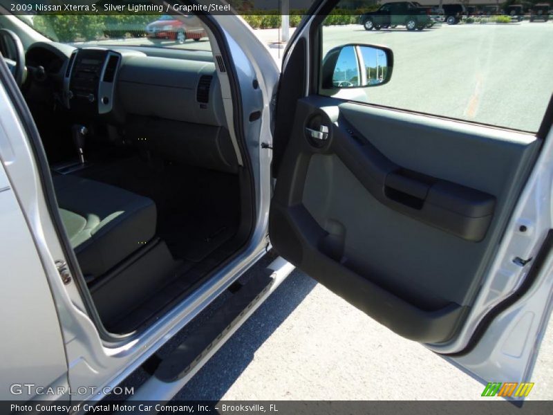 Silver Lightning / Graphite/Steel 2009 Nissan Xterra S