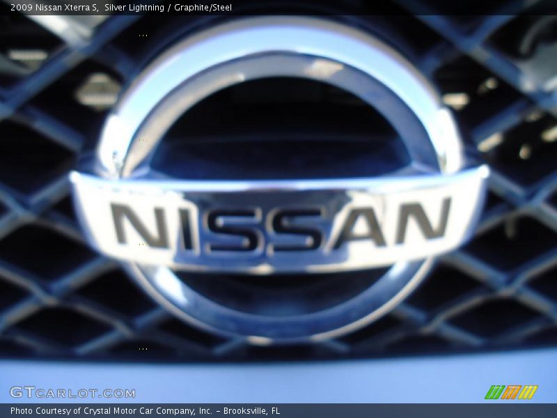 Silver Lightning / Graphite/Steel 2009 Nissan Xterra S