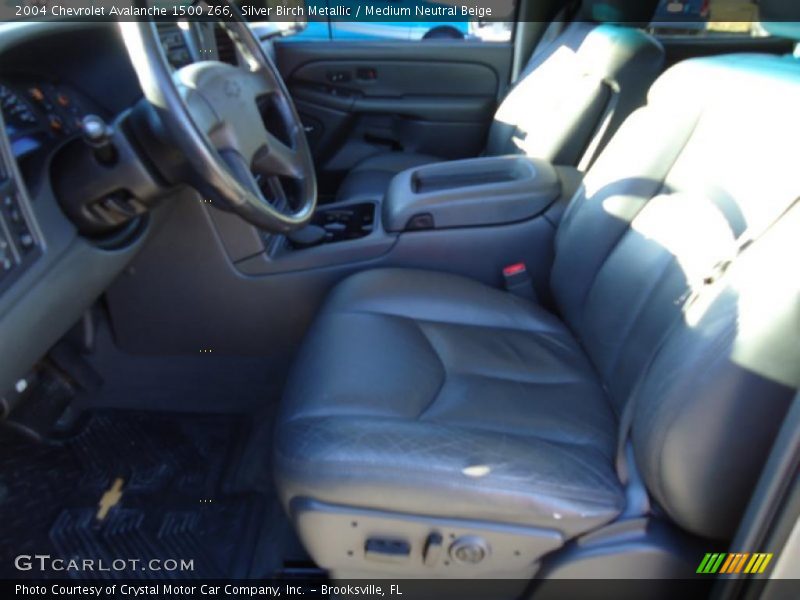 Silver Birch Metallic / Medium Neutral Beige 2004 Chevrolet Avalanche 1500 Z66