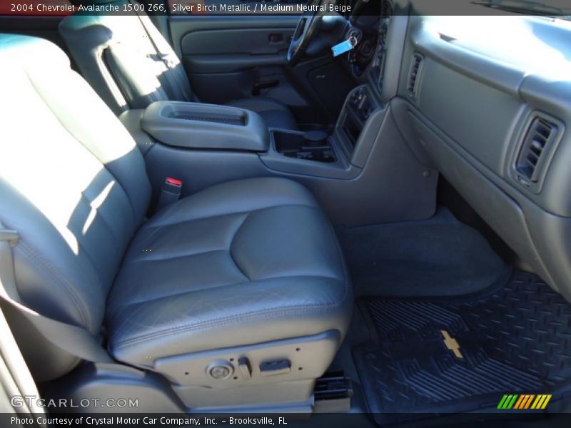 Silver Birch Metallic / Medium Neutral Beige 2004 Chevrolet Avalanche 1500 Z66