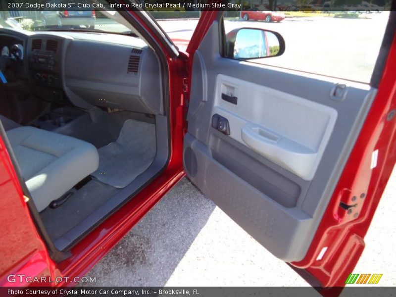 Inferno Red Crystal Pearl / Medium Slate Gray 2007 Dodge Dakota ST Club Cab