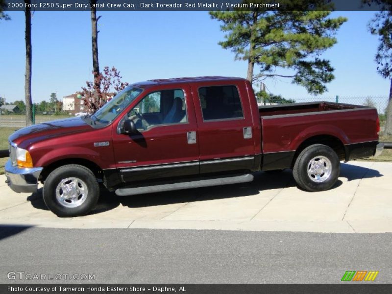 Dark Toreador Red Metallic / Medium Parchment 2000 Ford F250 Super Duty Lariat Crew Cab
