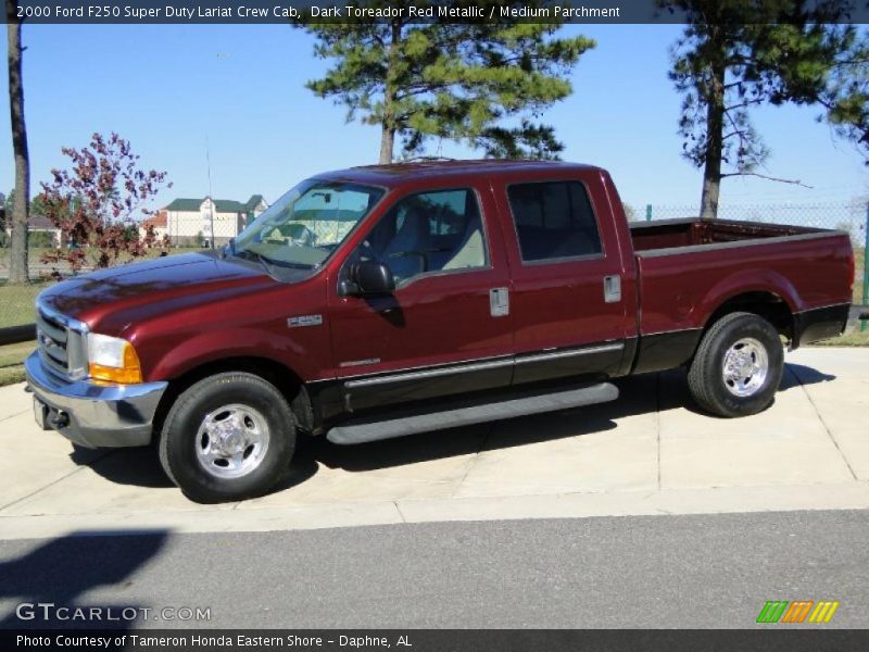 Dark Toreador Red Metallic / Medium Parchment 2000 Ford F250 Super Duty Lariat Crew Cab