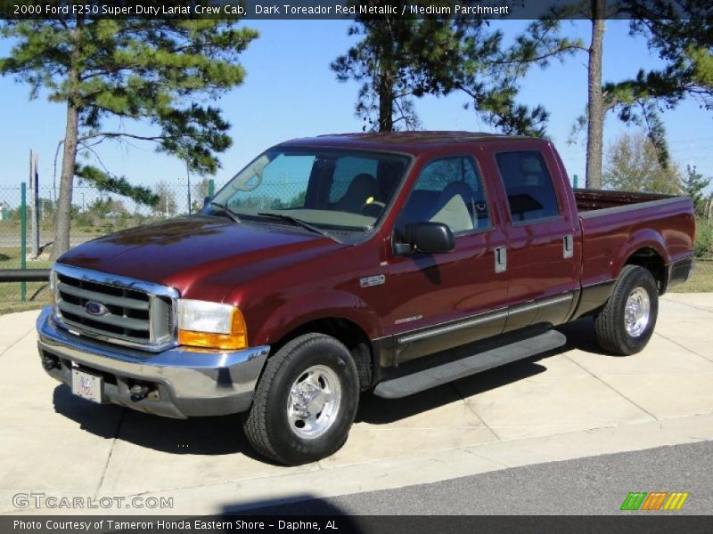 Dark Toreador Red Metallic / Medium Parchment 2000 Ford F250 Super Duty Lariat Crew Cab
