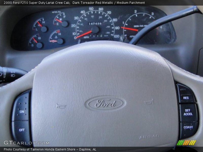 Dark Toreador Red Metallic / Medium Parchment 2000 Ford F250 Super Duty Lariat Crew Cab