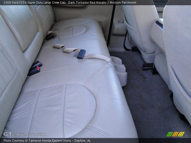 Dark Toreador Red Metallic / Medium Parchment 2000 Ford F250 Super Duty Lariat Crew Cab