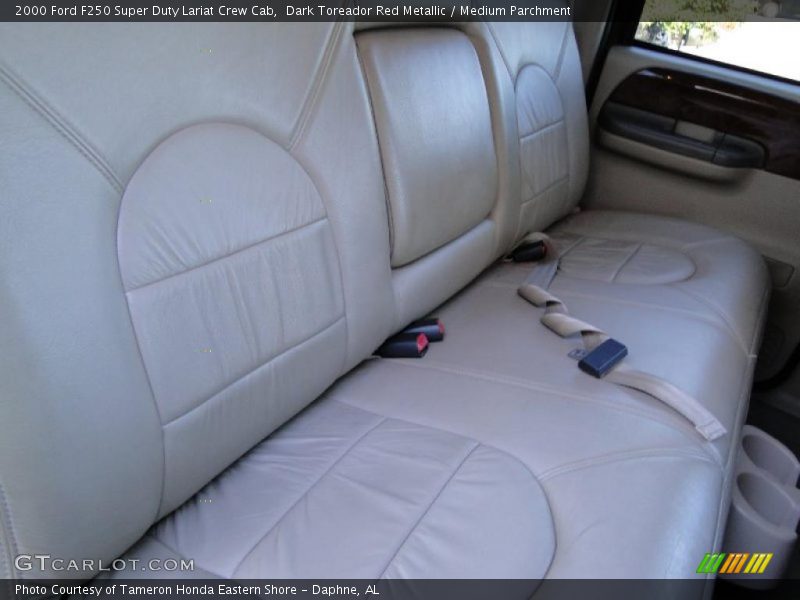 Dark Toreador Red Metallic / Medium Parchment 2000 Ford F250 Super Duty Lariat Crew Cab