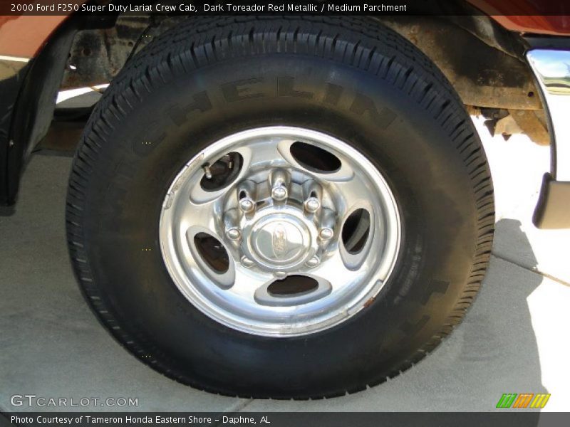 Dark Toreador Red Metallic / Medium Parchment 2000 Ford F250 Super Duty Lariat Crew Cab