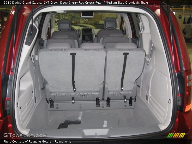  2010 Grand Caravan SXT Crew Trunk