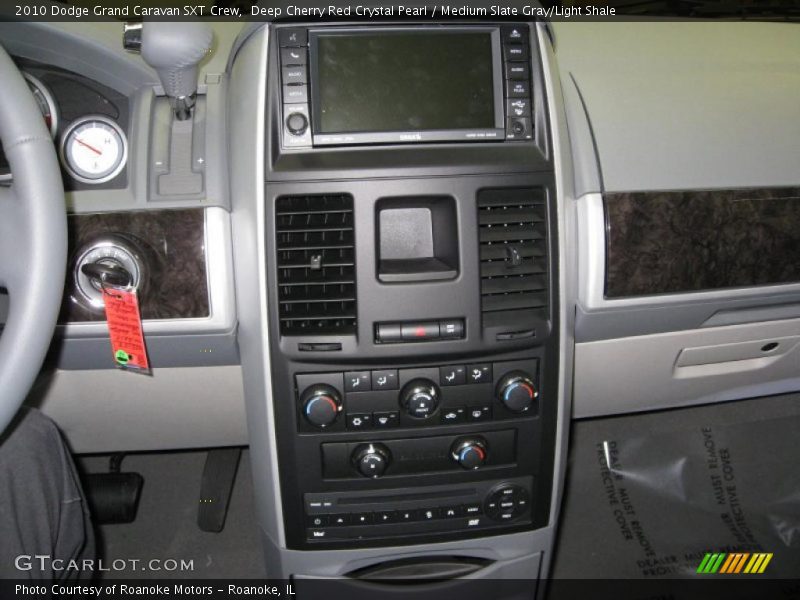 Controls of 2010 Grand Caravan SXT Crew