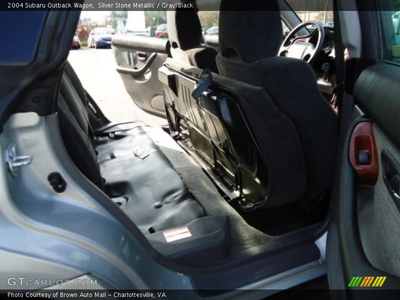 Silver Stone Metallic / Gray/Black 2004 Subaru Outback Wagon